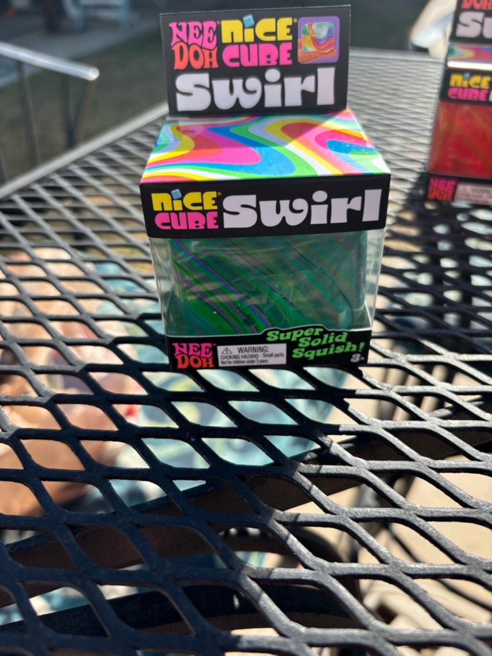 Nice Cube Swirl - Green Squish Puzzle Toy
